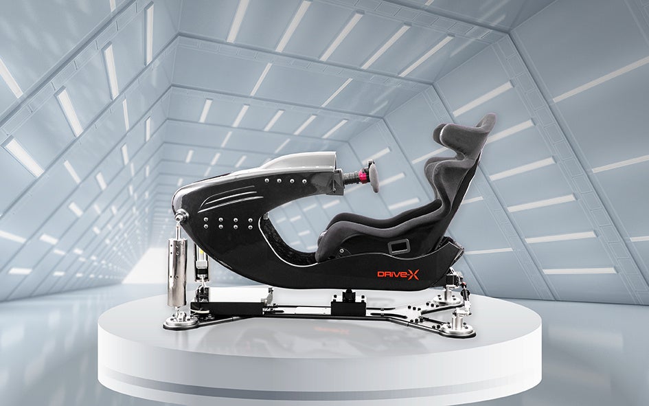 リアルドライビングシミュレーター『DRiVe-X』を活用した、メタバースモータースポーツに向けての取り組みを「TOKYO AUTO SALON 2023」にて提案します！