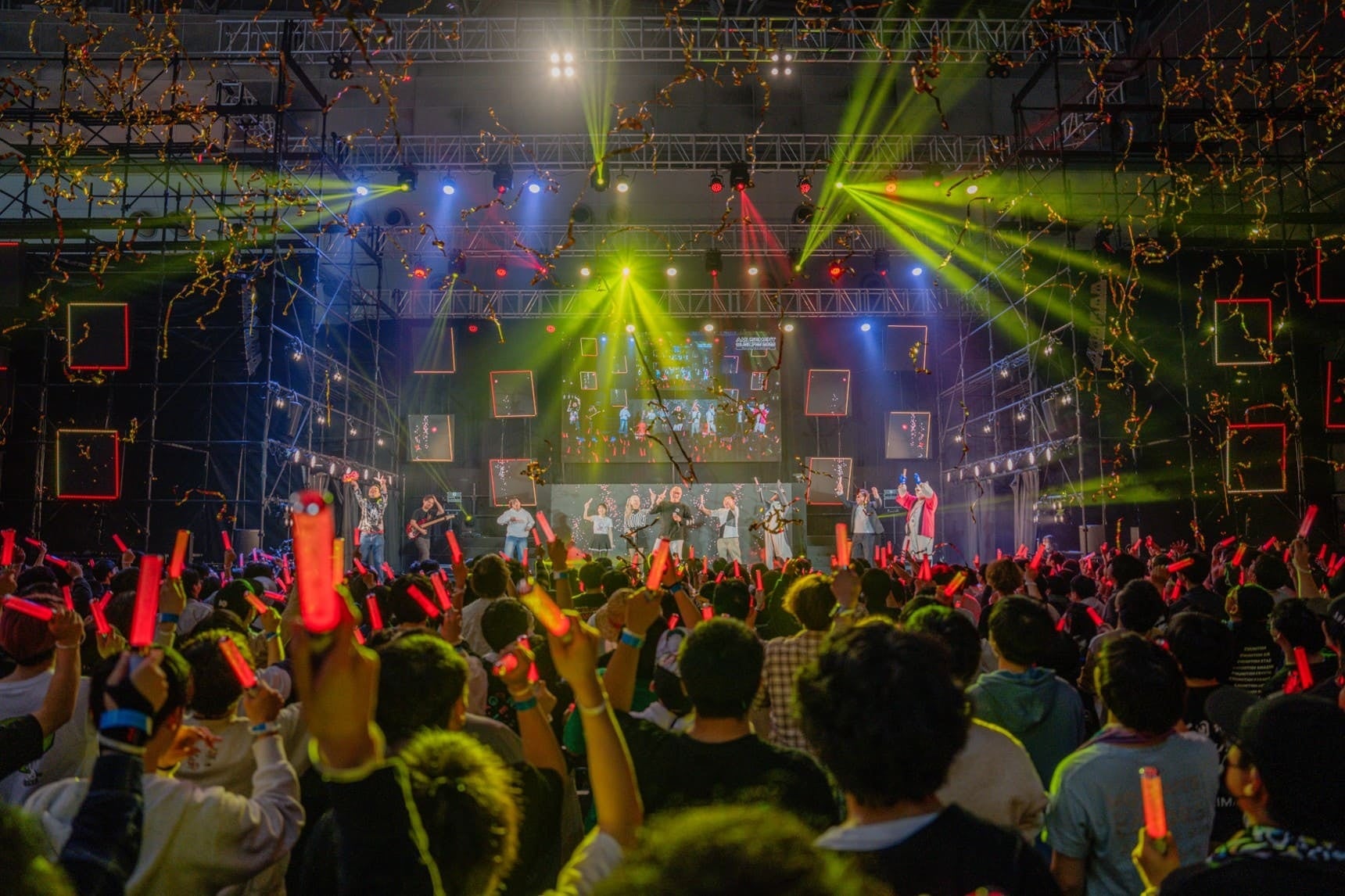 ＜ライブレポート＞超満員の会場は大熱狂！アーケード音ゲー4社 夢の競演ライブ「AMUSEMENT MUSIC FES 2025」