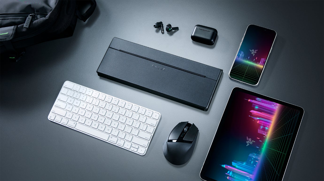 守る。プレイする。自在に使いこなす。Razer、ポータブルキーボード向け「Razer Travel Case Folio」を発表